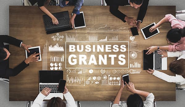 Small Business Grants Guide 2026: Funding Opportunities for Self-Employed Professionals